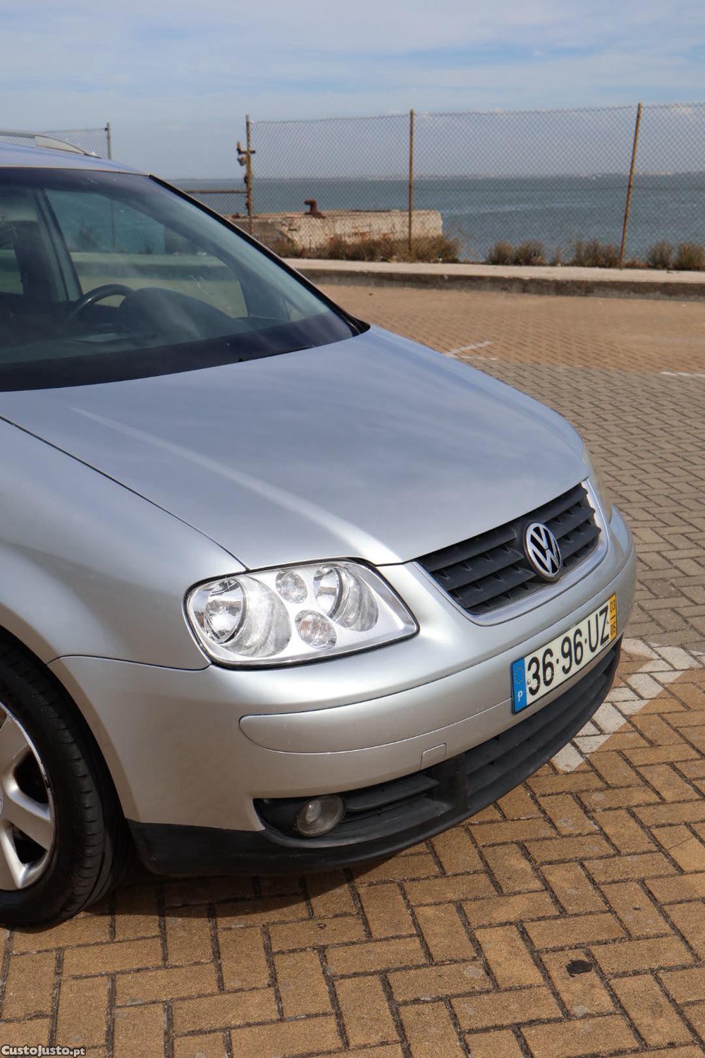 VW Touran 2.0 Tdi -140cv - 03 — photo 3
