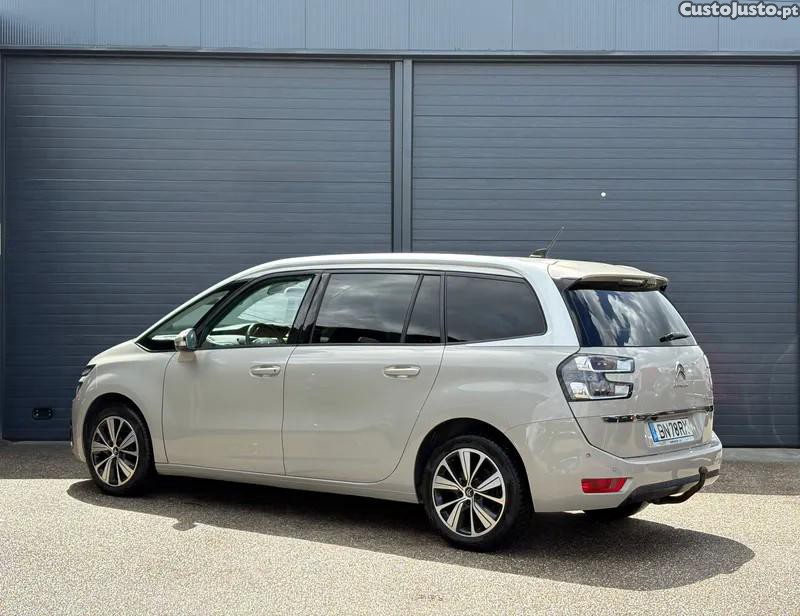 Citroën C4 Spacetourer 1.5 BlueHDi Feel EAT - 19 — photo 3