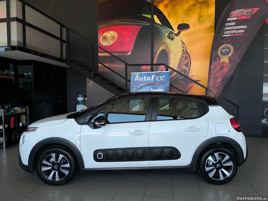 Citroën C3 1.2 PURETECH SHINE 82 CV - 18 — photo 3