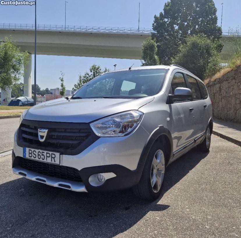 Dacia Lodgy Stepway - 17 foto 4