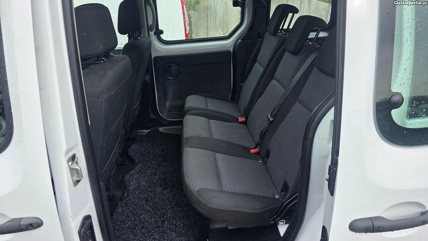 Mercedes-Benz Citan Tourer 109 CDI 90cv — fotografia 5