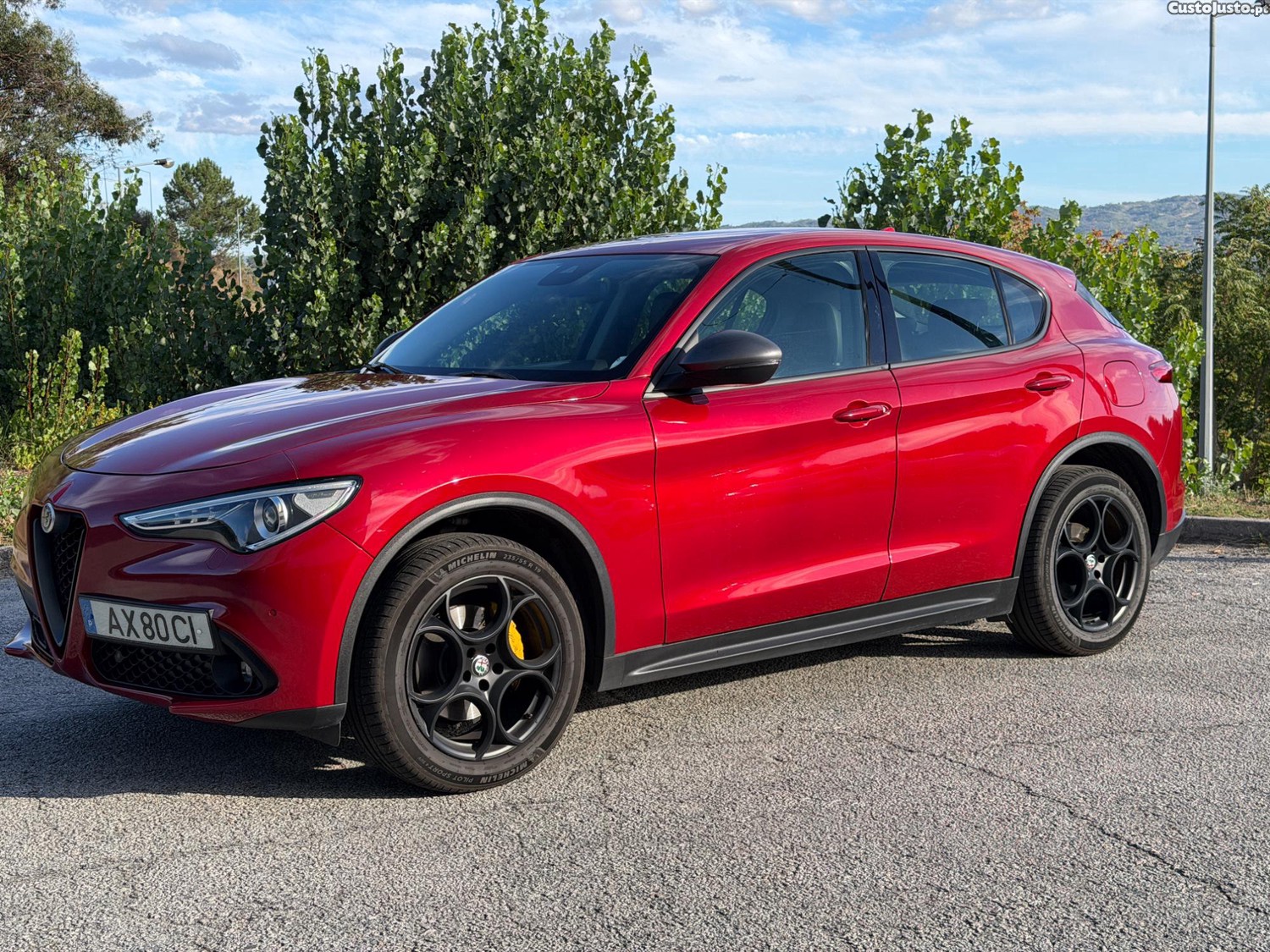 Alfa Romeo Stelvio 2.2 Q4 - 210cv Executive - 17 — photo 3