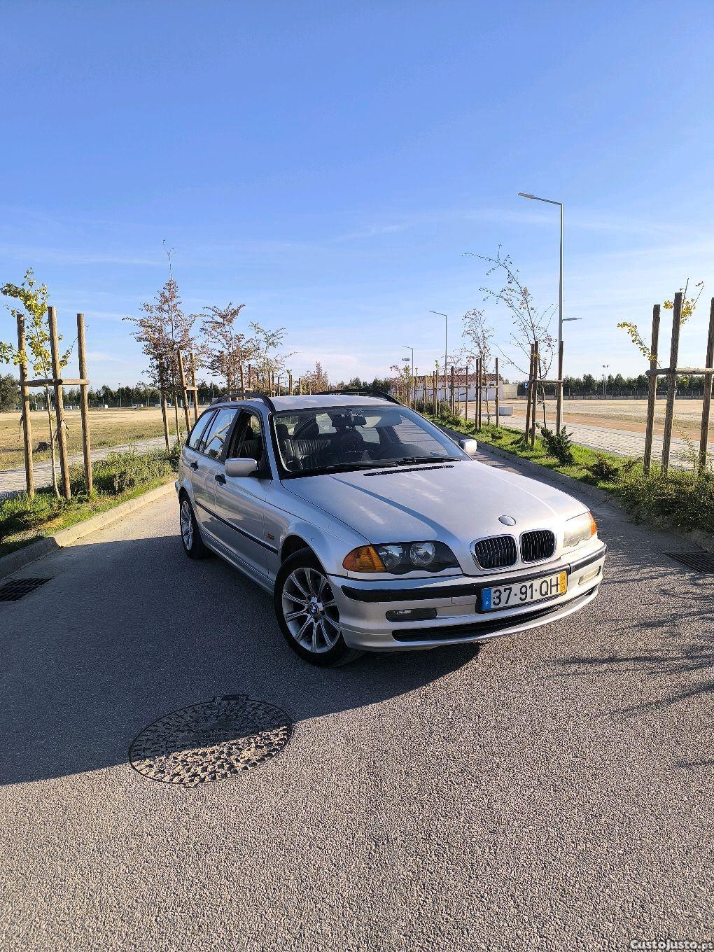 BMW 320 E46 — fotografia 11