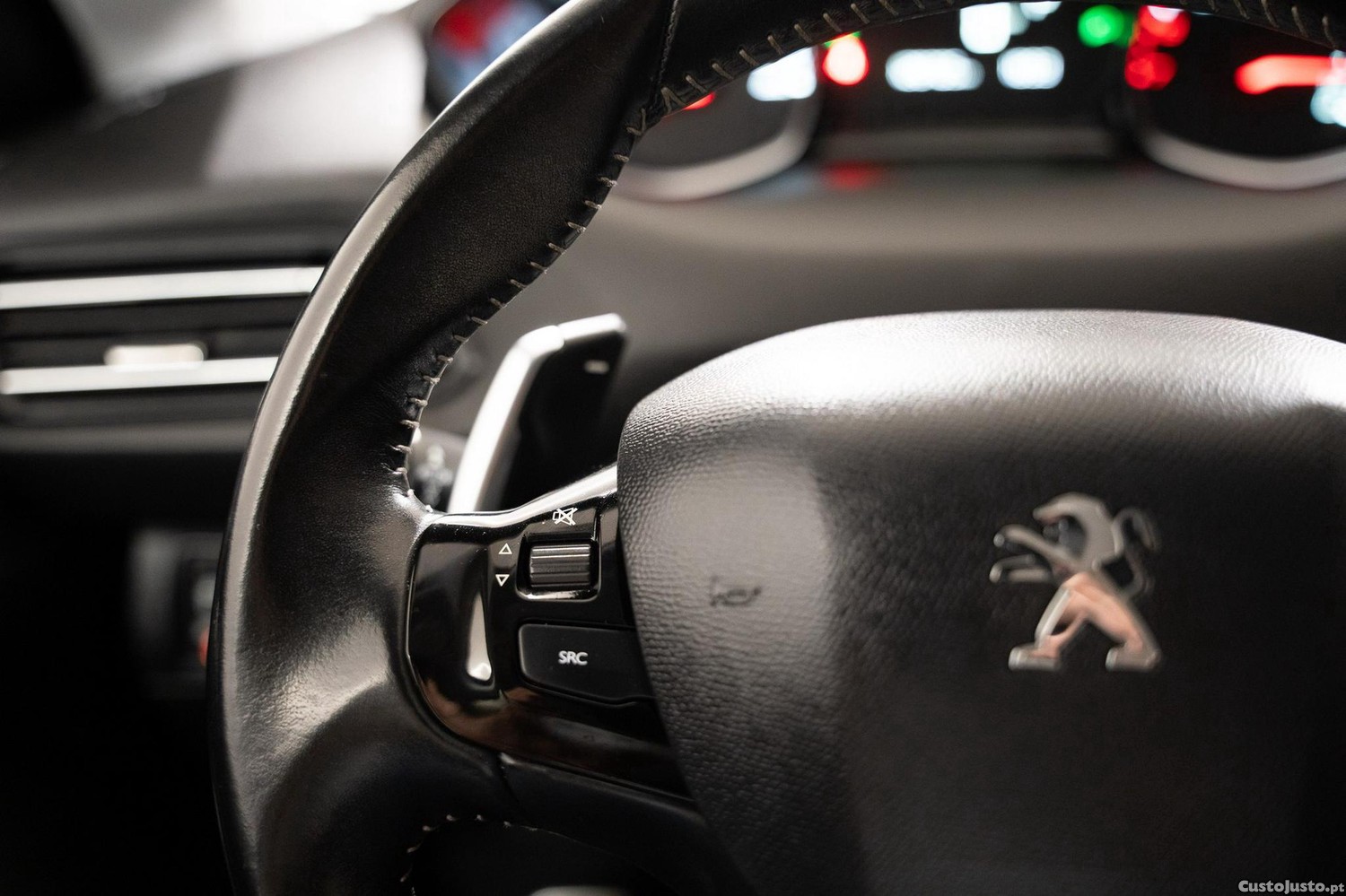 Peugeot 308 1.2 PureTech Allure EAT8 — fotografia 6