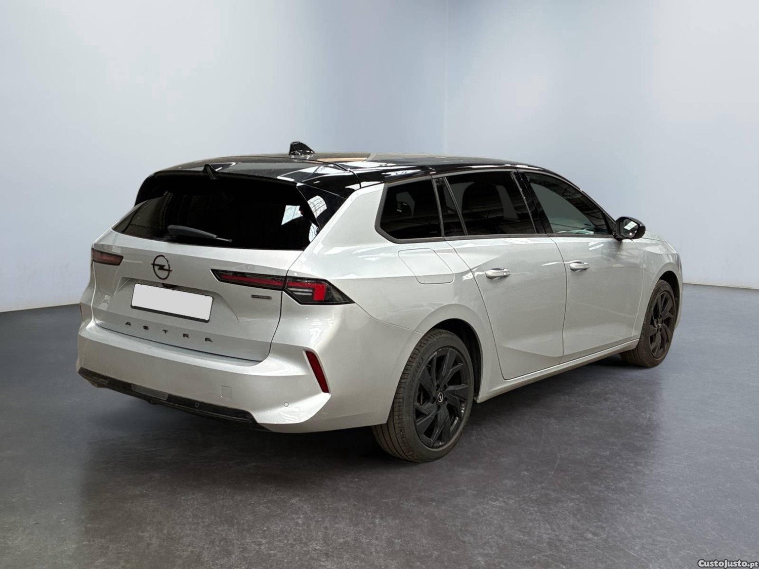 Opel Astra Sports Tourer 1.2 T Hybrid GS eDCT - 24 — photo 2
