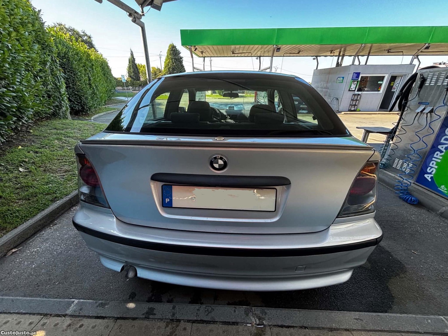 BMW 320 Compact — photo 5