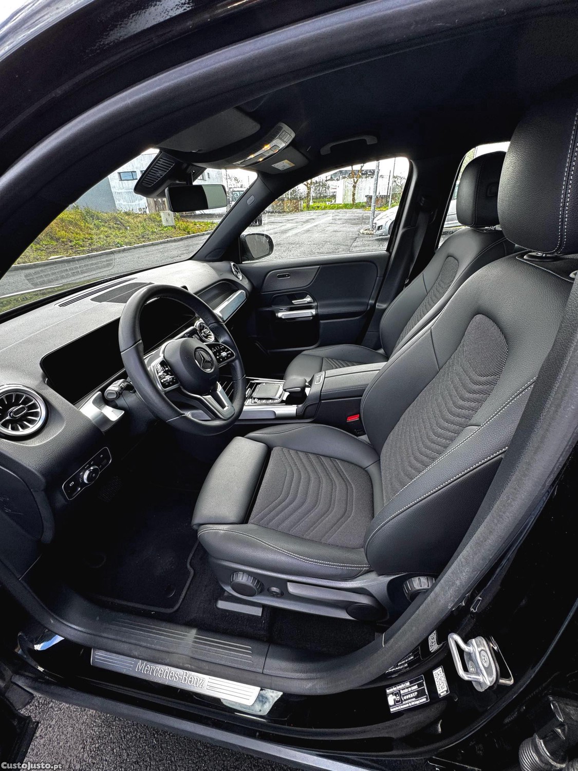 Mercedes-Benz EQB Progressive — fotografia 15