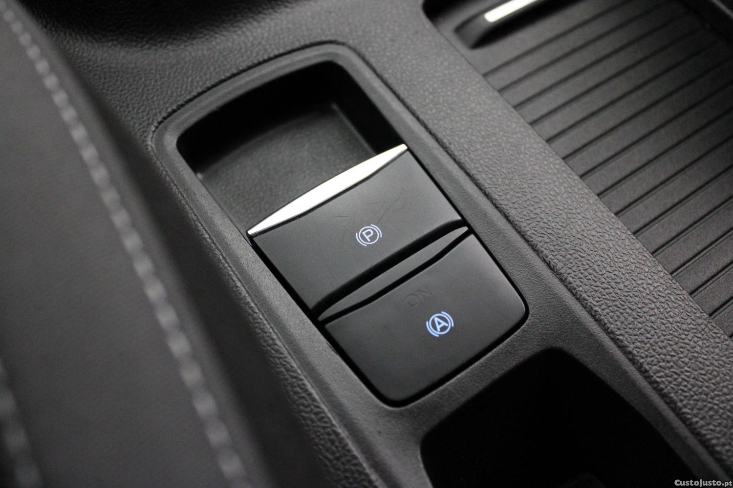 Ford Focus SW 1.0 ECOBOOST ACTIVE — fotografia 11