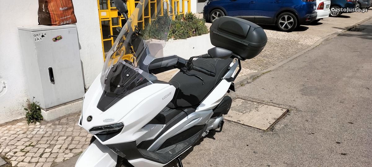 scooter KWAY 300