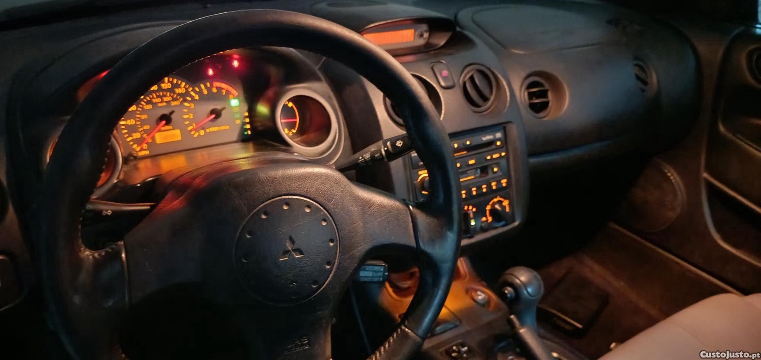 Mitsubishi Eclipse 3G — fotografia 3