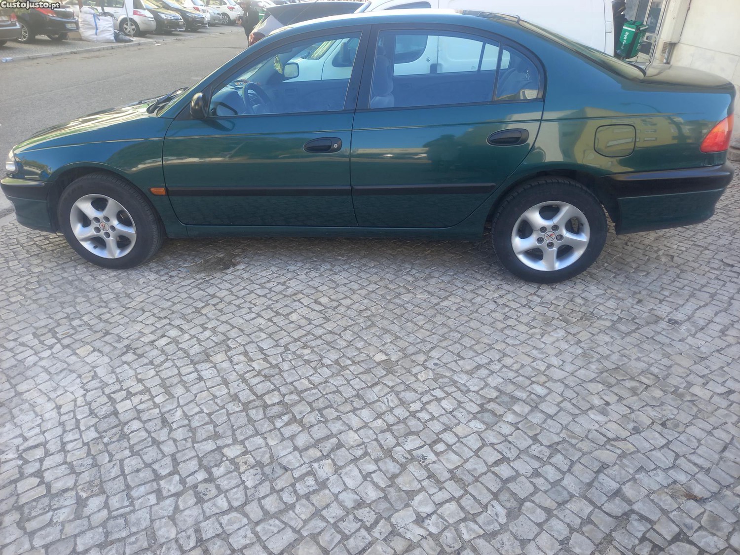 Toyota Avensis Gasolina — photo 4