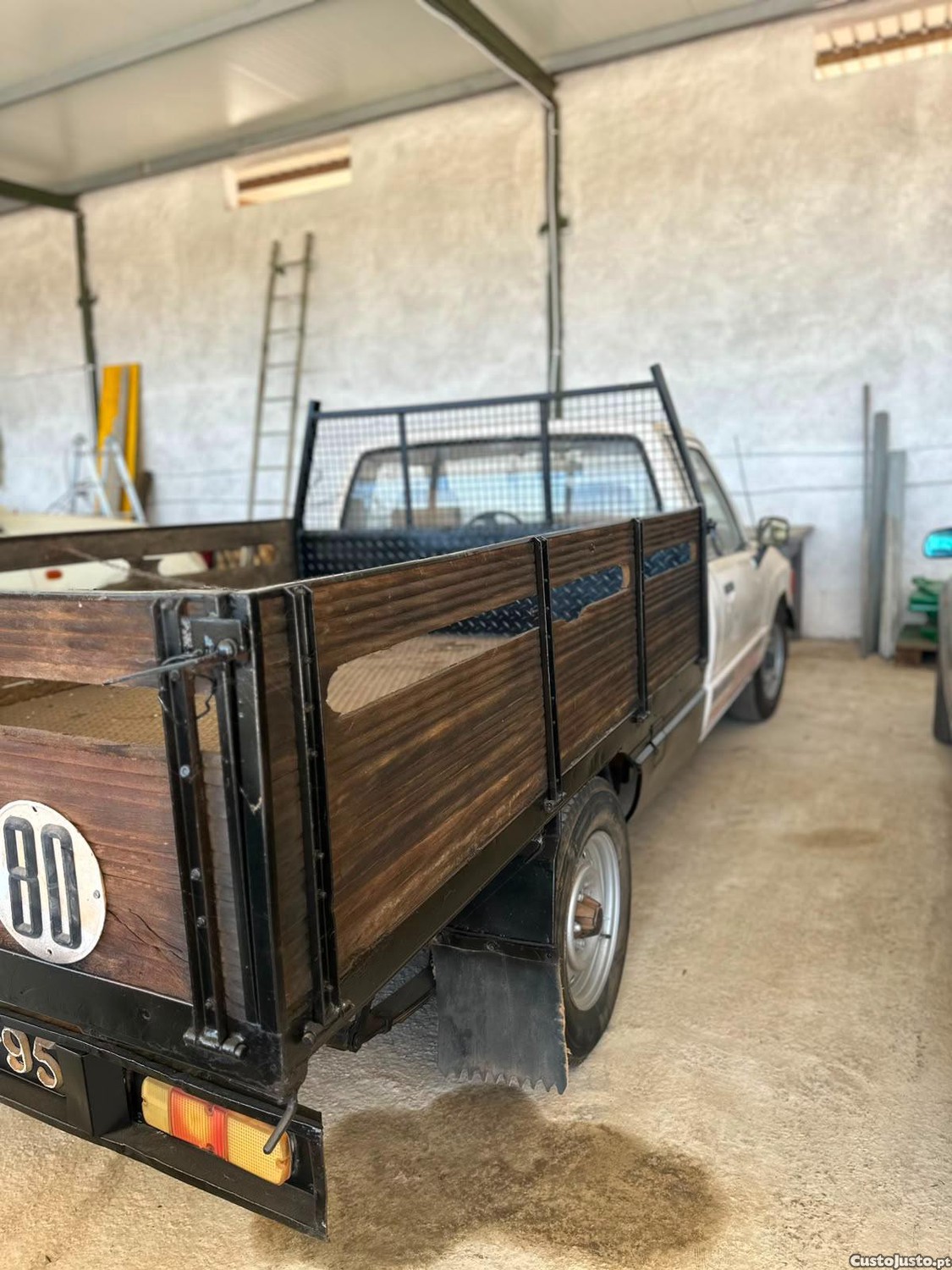 Toyota Hilux 2.5 — photo 4