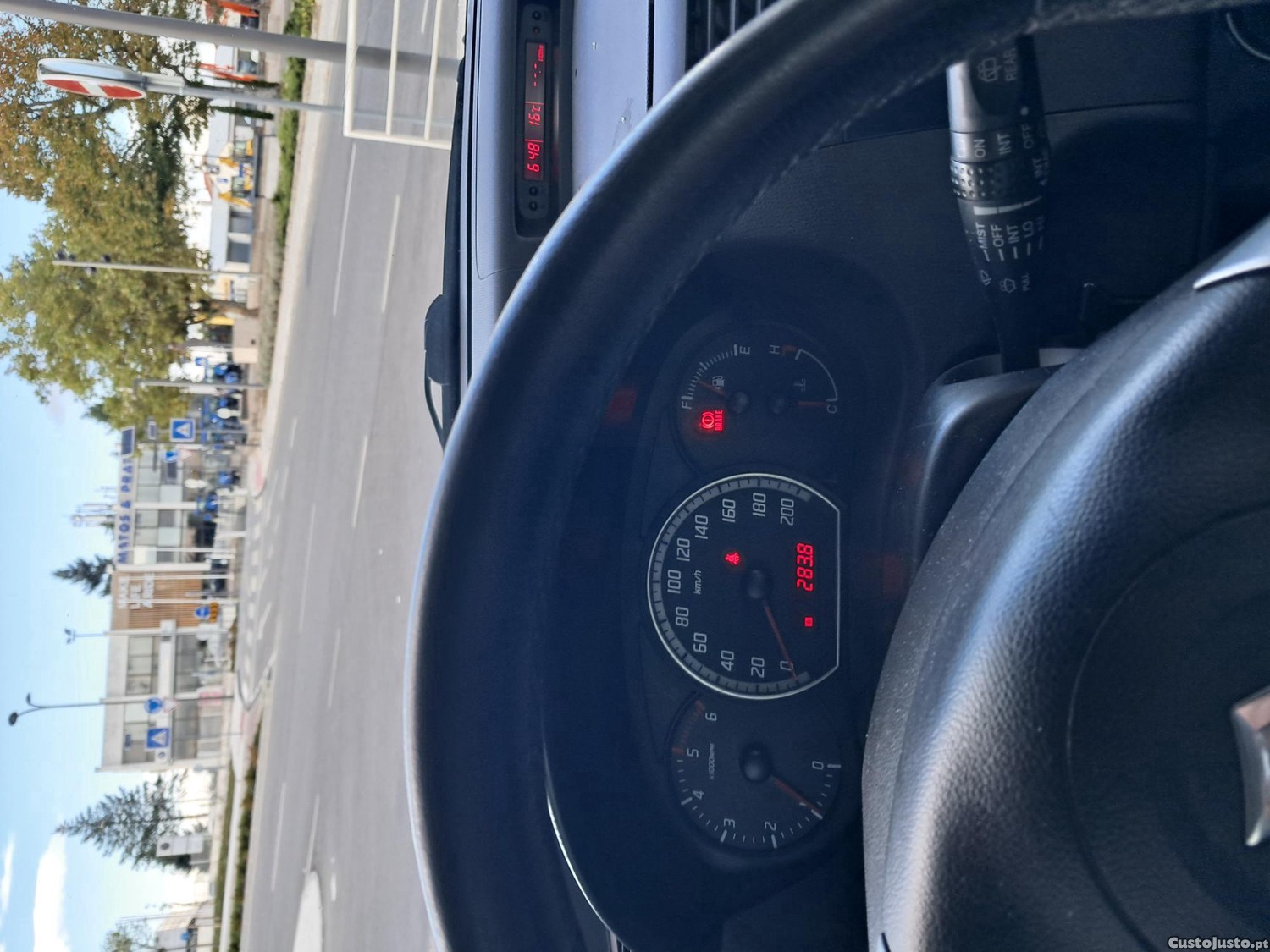 Suzuki Swift DDIS — fotografia 3