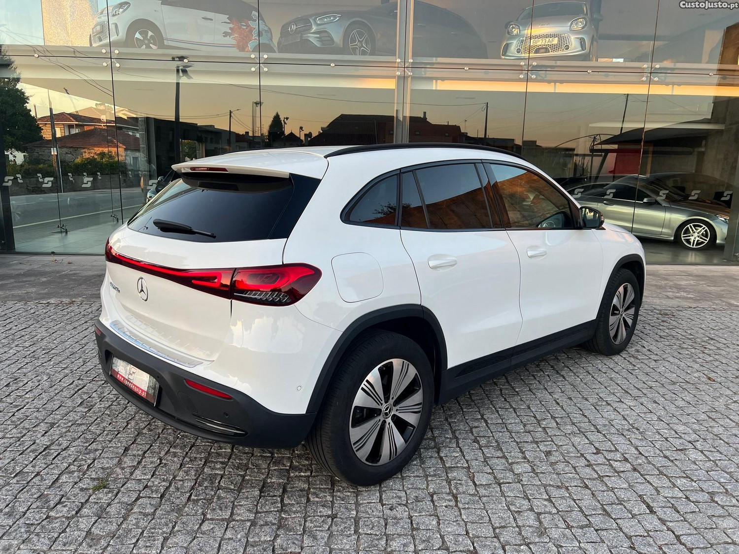 Mercedes-Benz EQA Progressive — fotografia 15