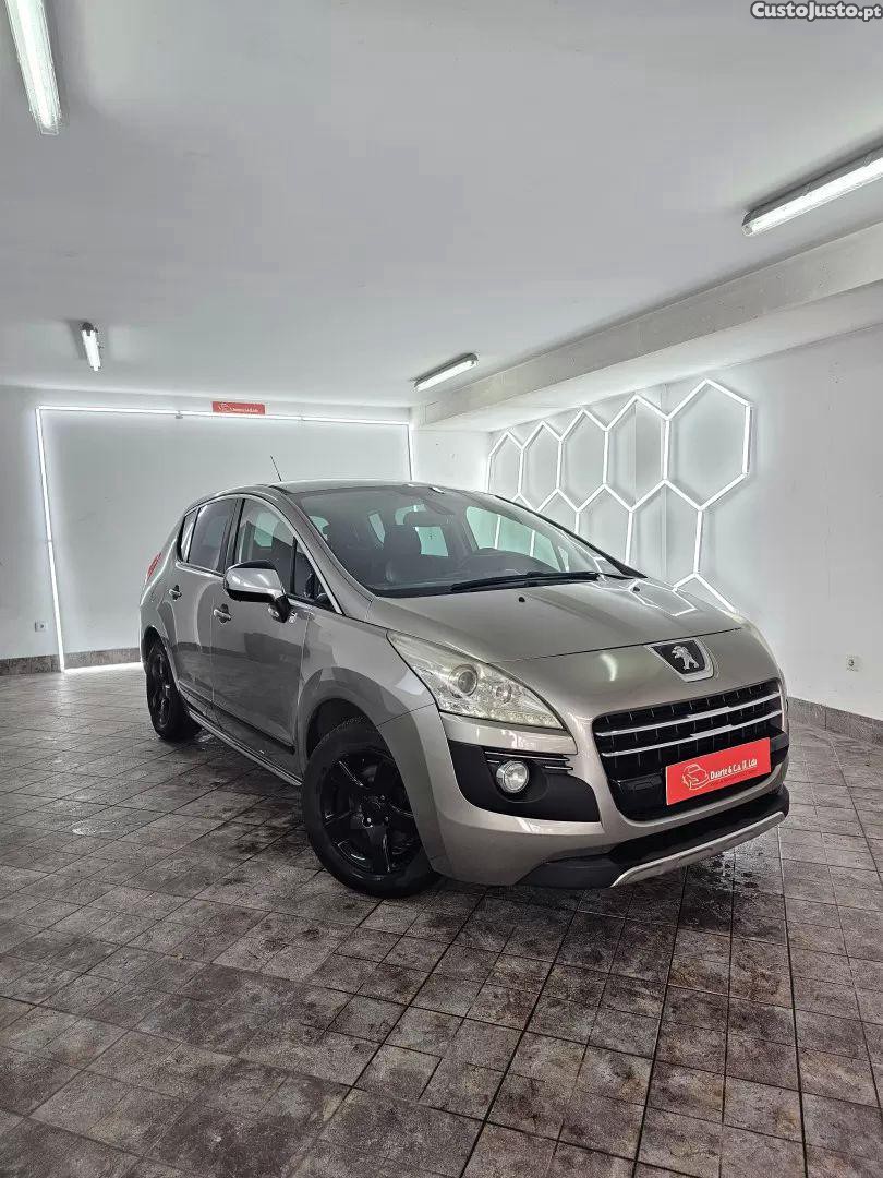 Peugeot 3008 2.0 hdi hybrid4 88g - 13 — photo 2