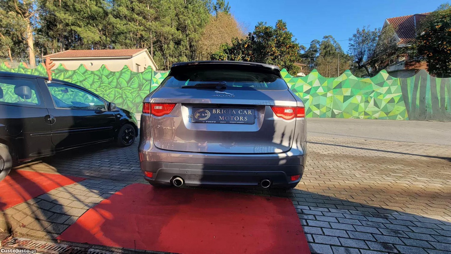 Jaguar F-Pace 3.0 v6 awd -elegance - 18 — photo 3