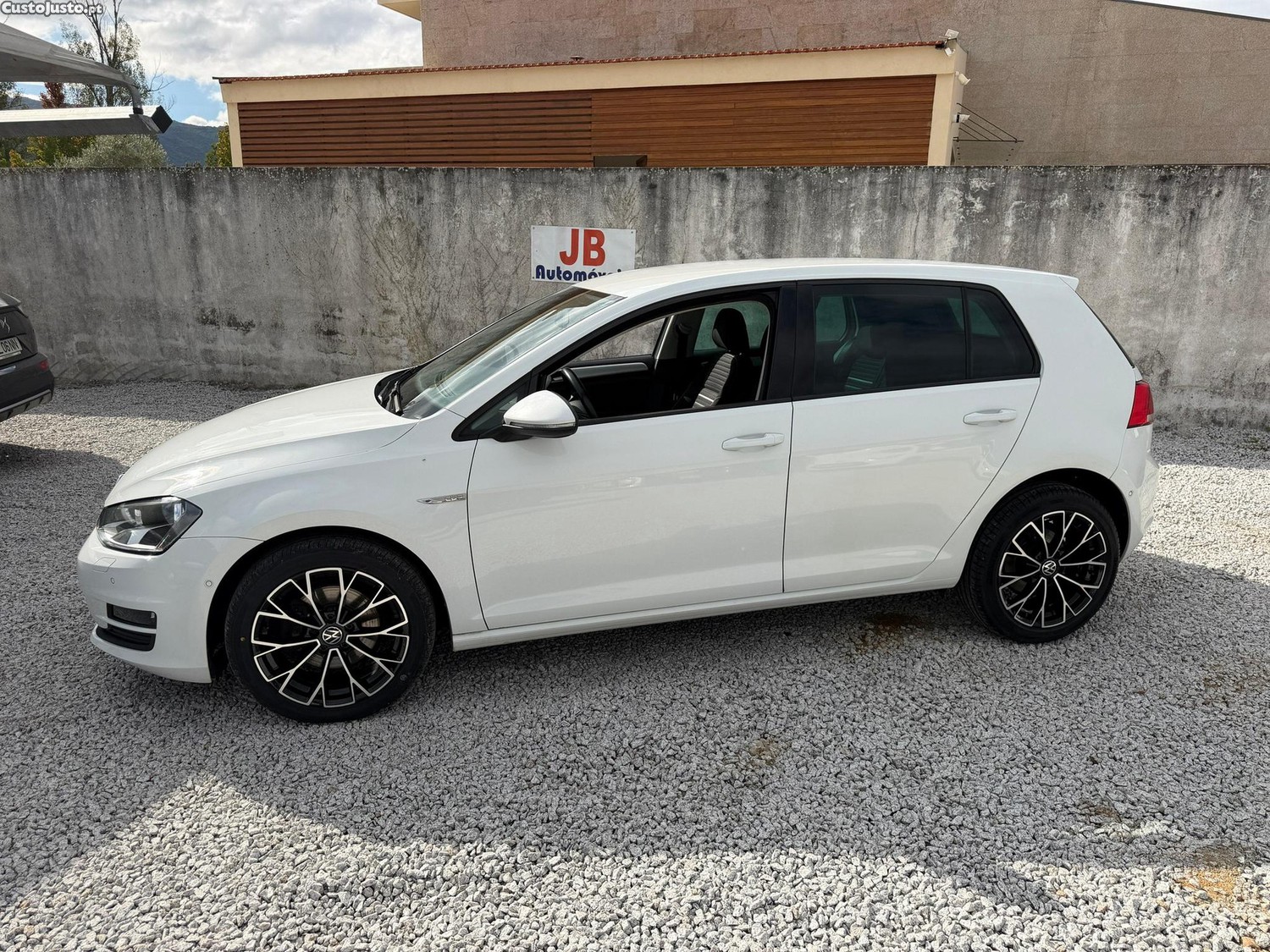 VW Golf 1.6 TDI BlueMotion Cup - 15 — photo 5