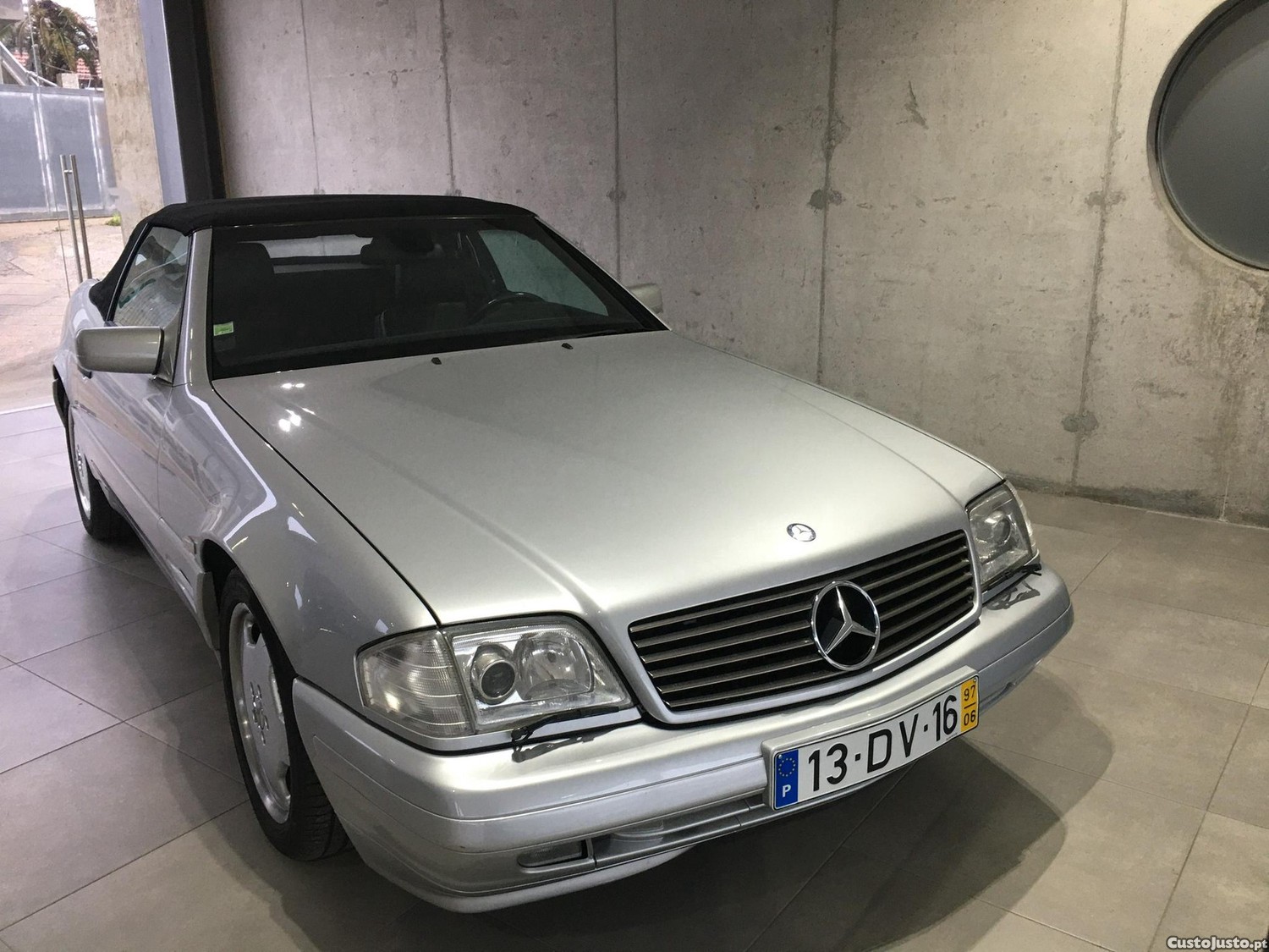Mercedes-Benz SL 280 Standard - 97 — photo 3