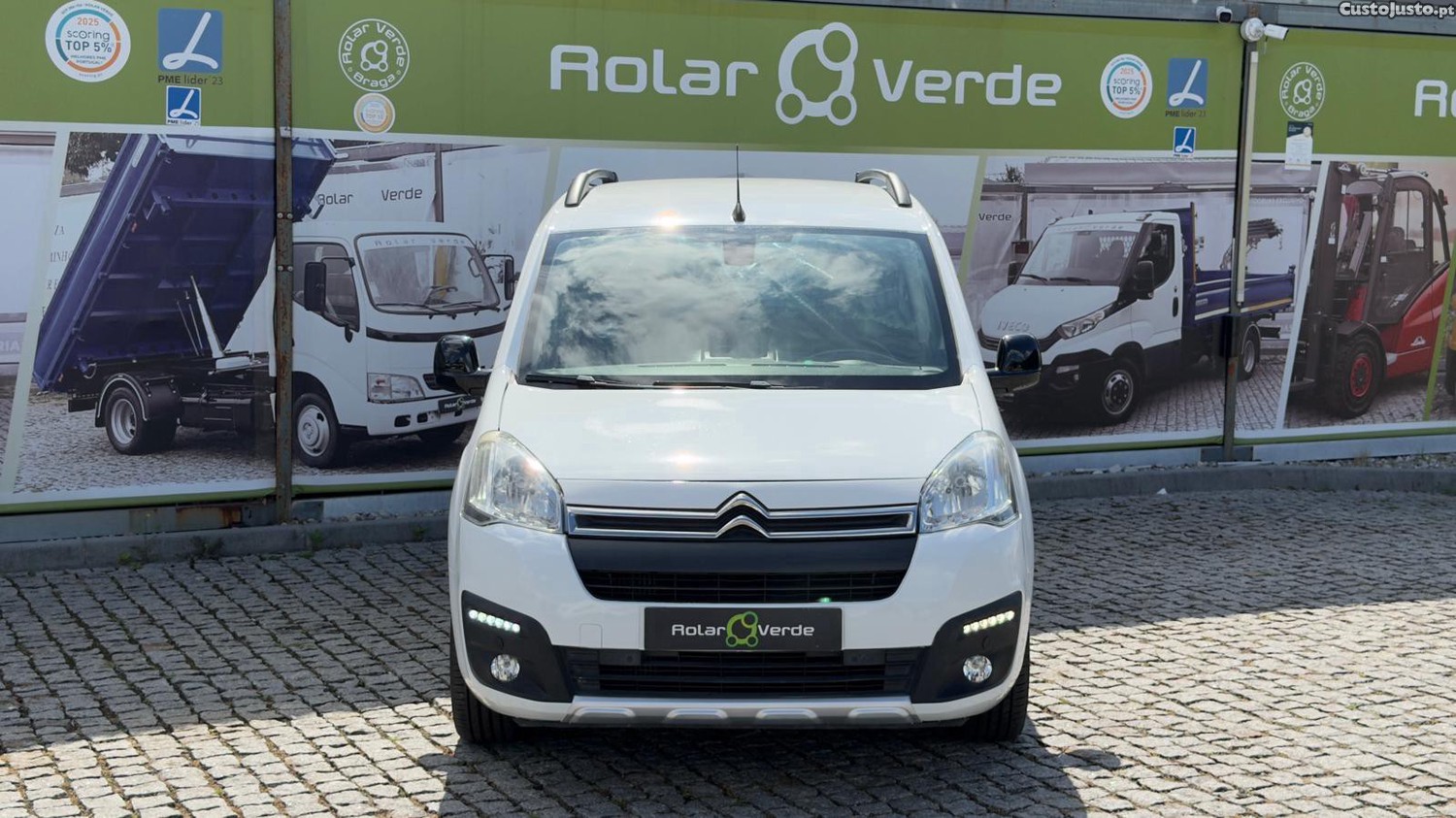 Citroën Berlingo 1.6 HDI  5 LUGARES — photo 4