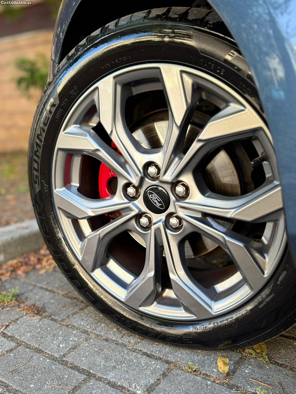 Ford Focus 1.0 Ecoboost Hybrid ST-Line — fotografia 8