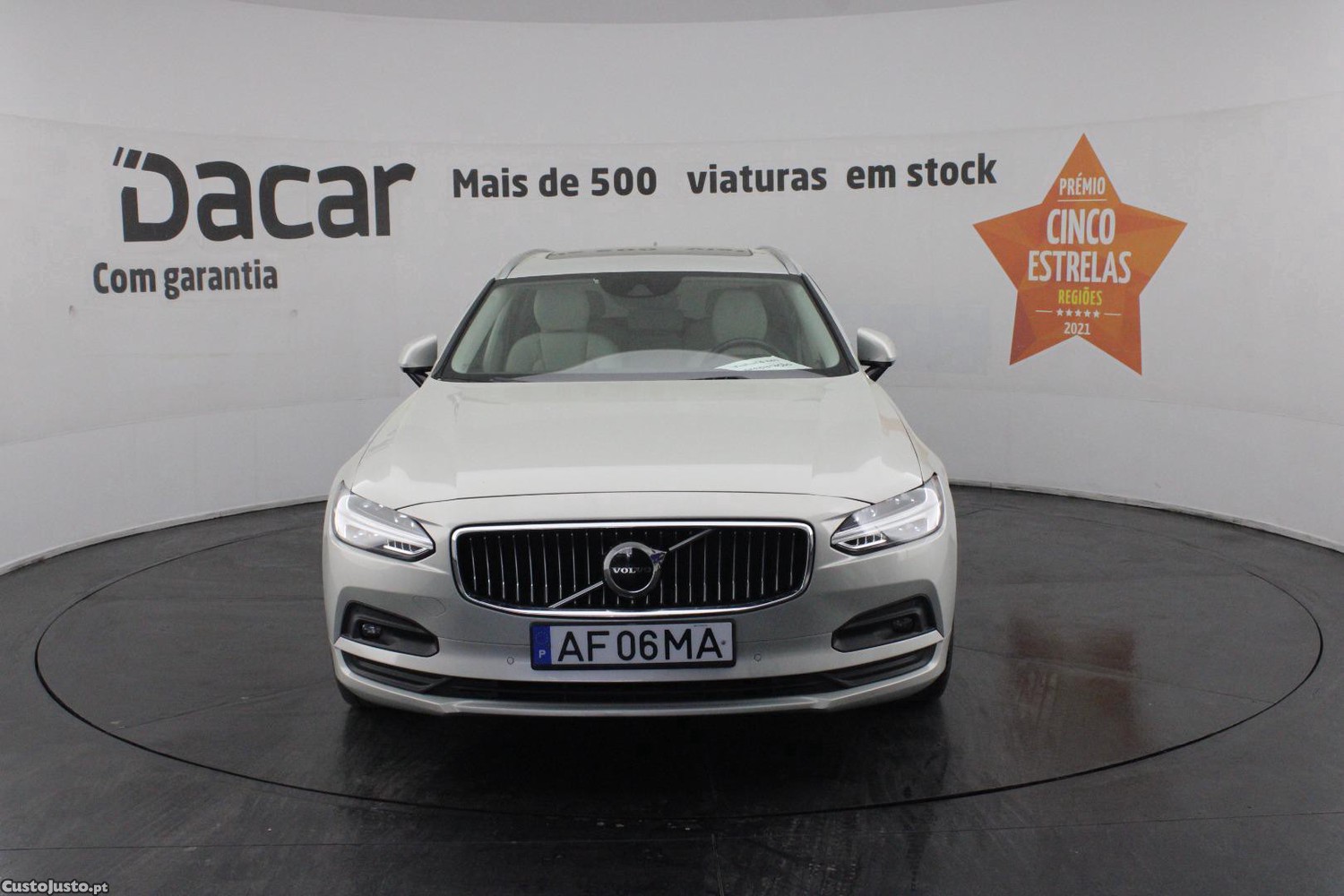 Volvo V90 2.0 B4 MOMENTUM PLUS GEARTRONIC — fotografia 46