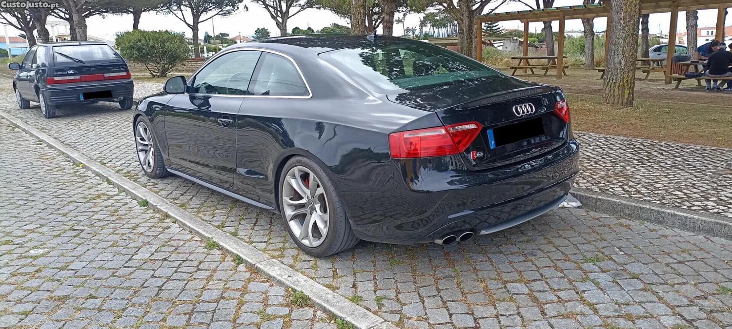 Audi S5 4.2 V8 TFSI QUATTRO — fotografia 23