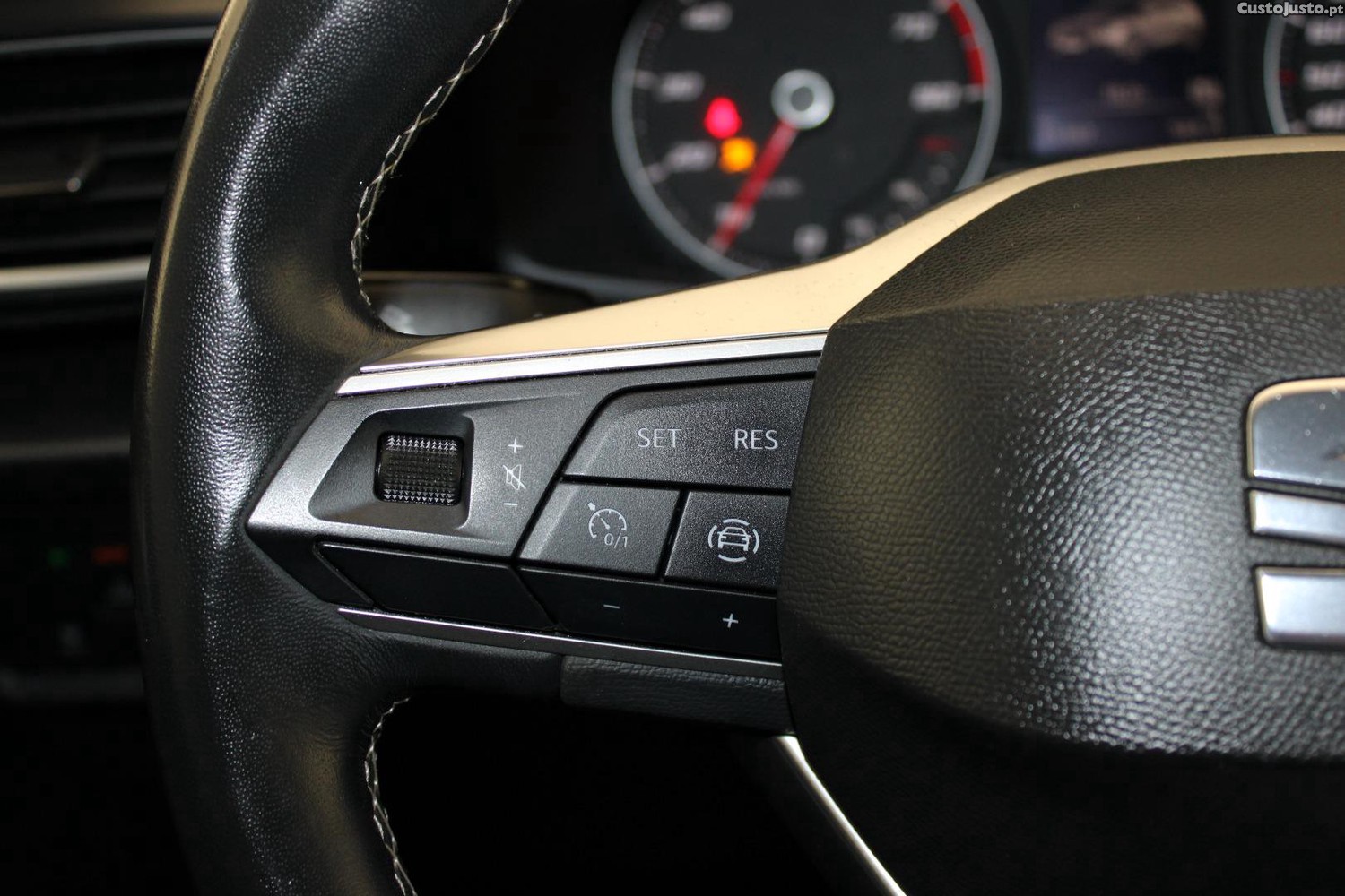 SEAT Leon ST 1.0 TSI STYLE — fotografia 20