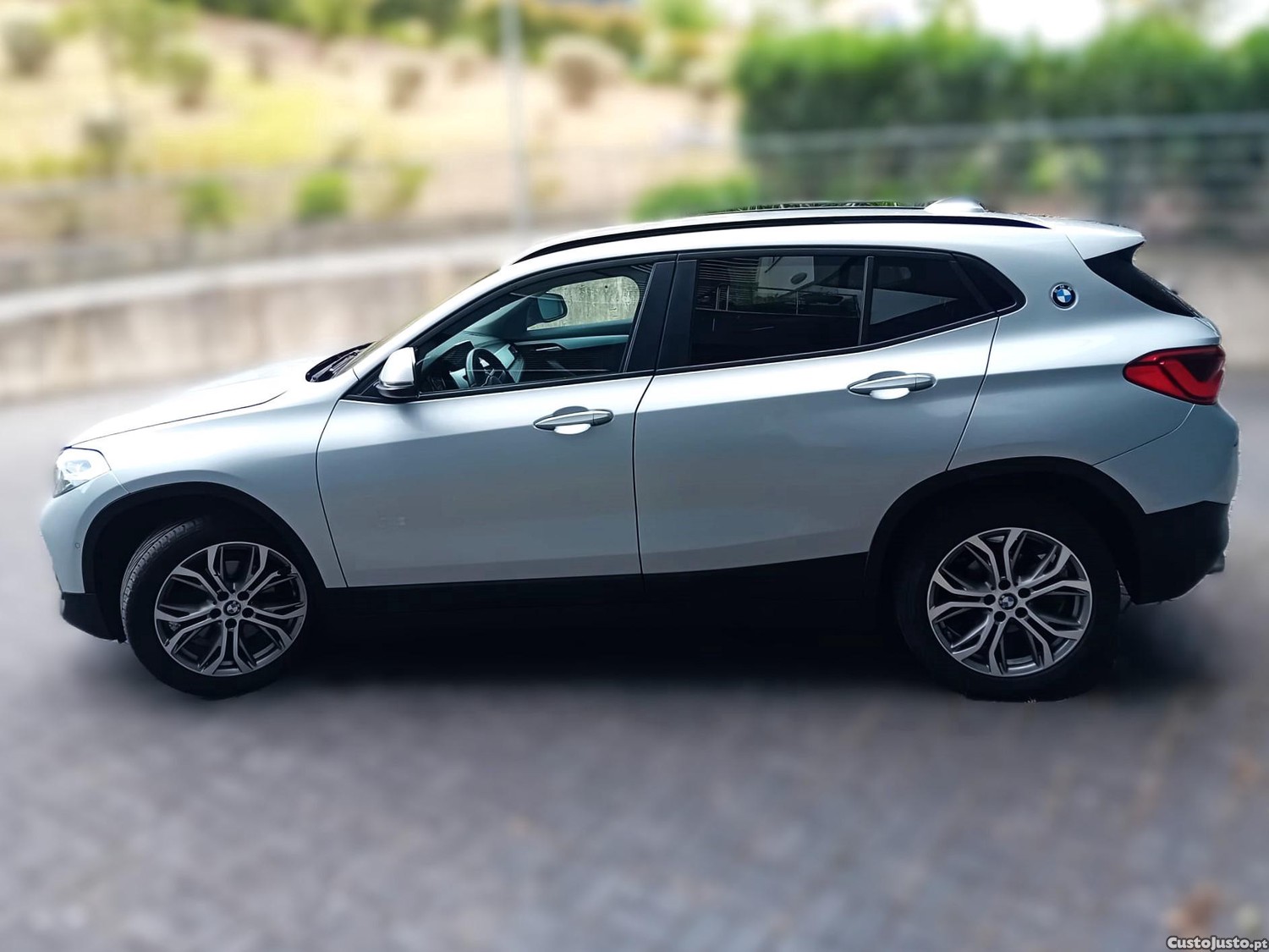 BMW X2 18 d sDrive Auto Advantage — fotografia 14