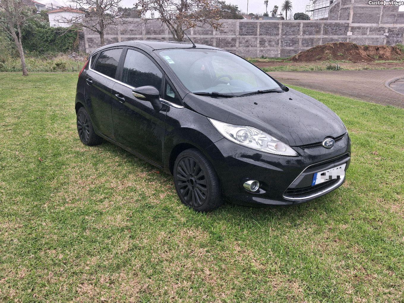 Ford Fiesta 1.2 Com 163.000KM