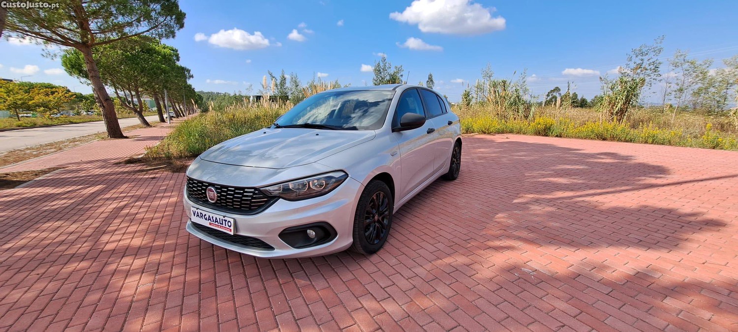 Fiat Tipo 1.3 M-Jet Street - 19
