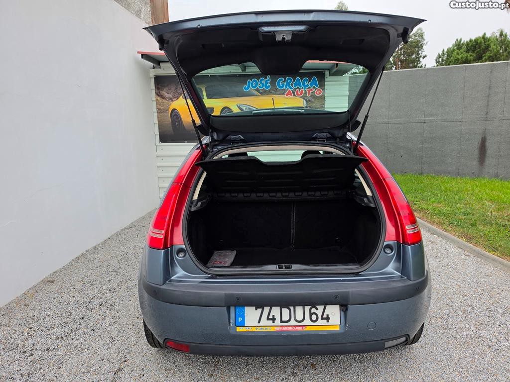 Citroën C4 1.6Hdi 90cv SELO BARATO 06/2007 — photo 5