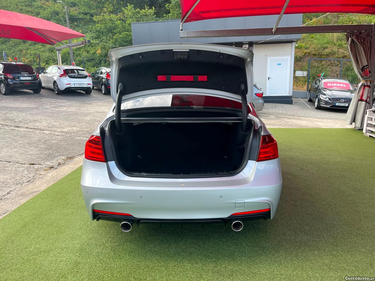 BMW 330 d | Cx. Aut. | NACIONAL - 13 foto 5