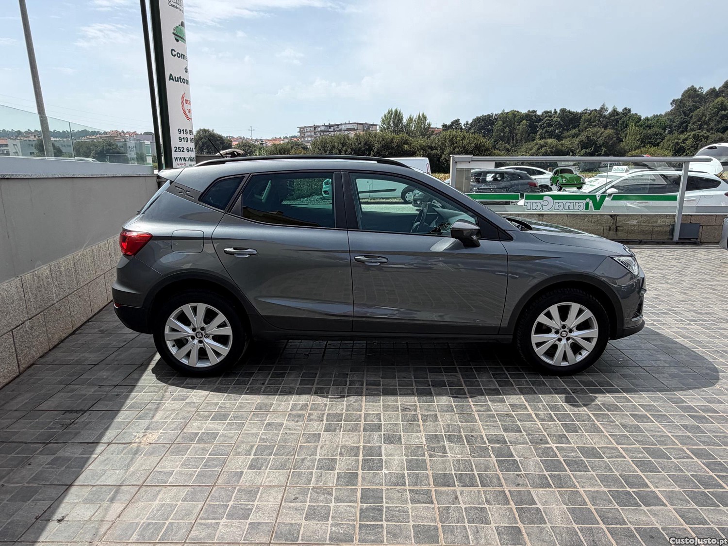 SEAT Arona 1.6TDI Atyle 95cv — fotografia 9