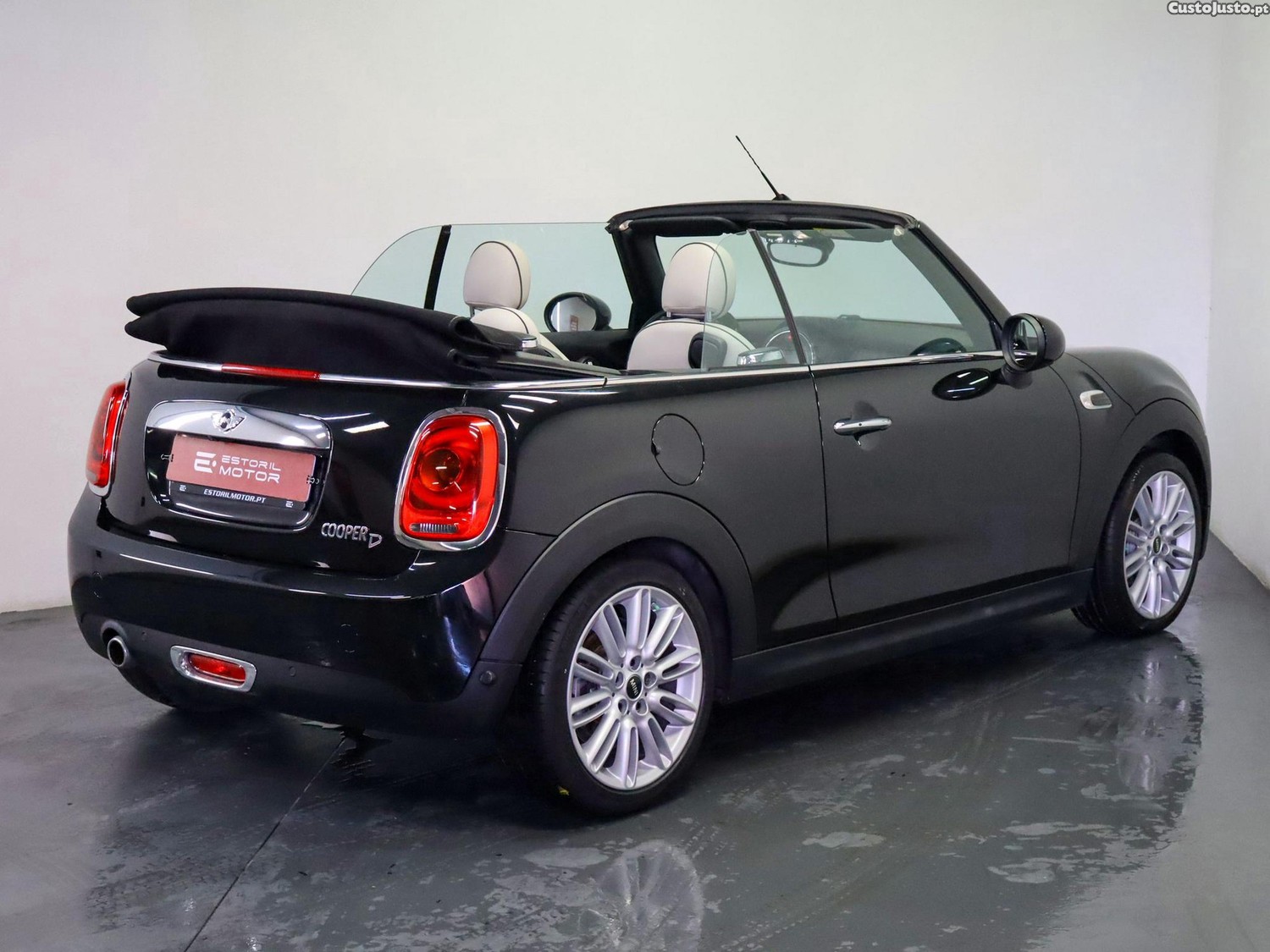 MINI Cabrio Cooper D Auto — fotografia 18