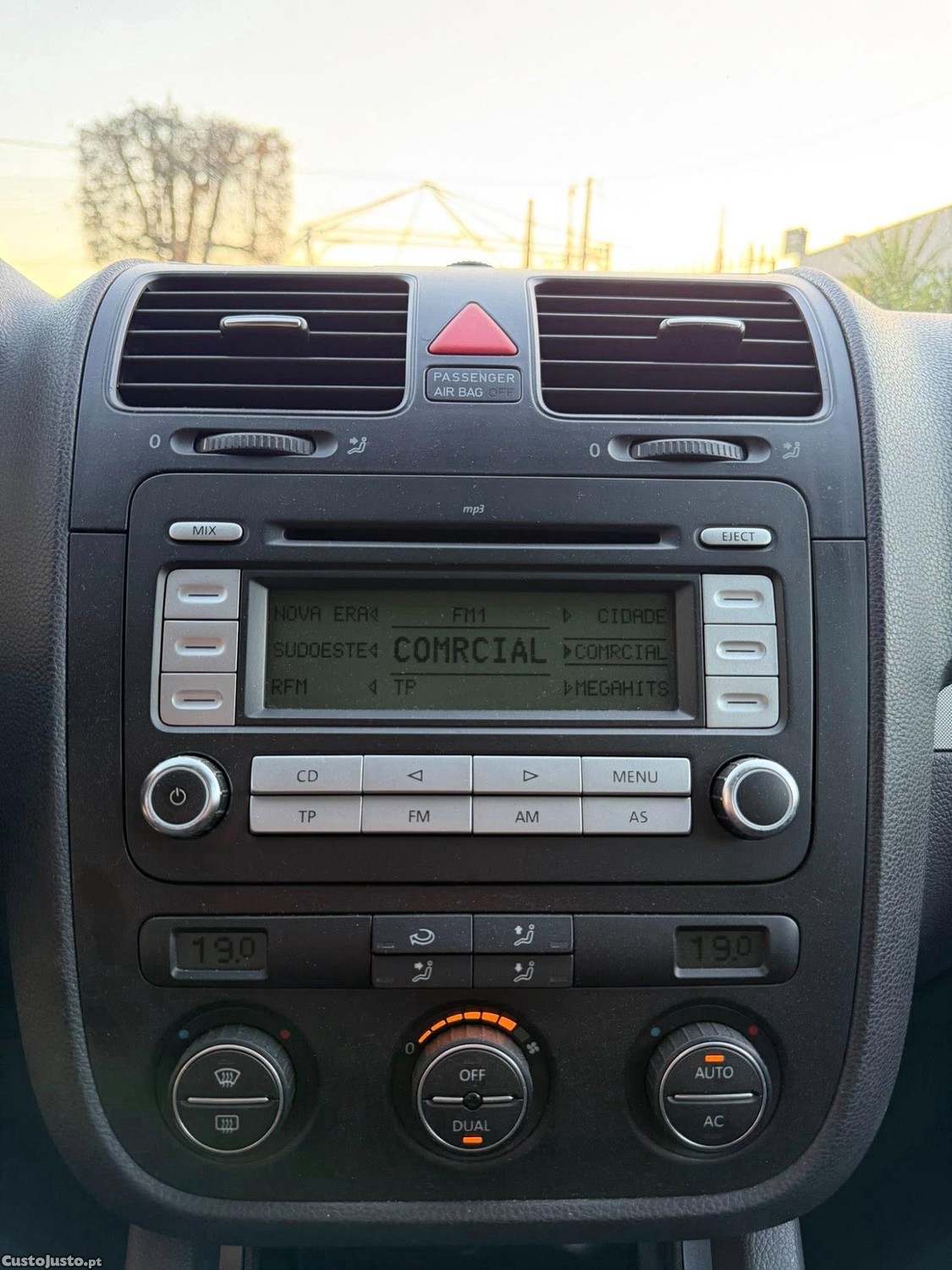 Volkswagen Golf V 1.9 TDI — fotografia 8