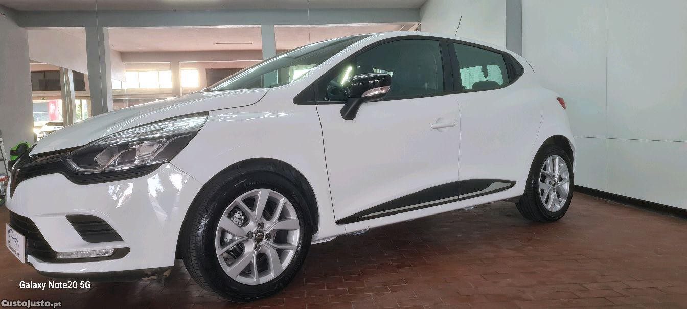 Renault Clio 0.9 tce Limited — fotografia 6
