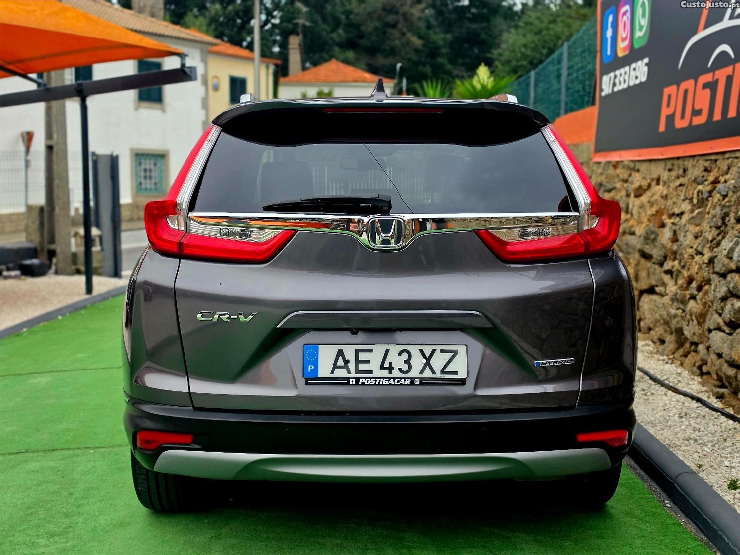 Honda CR-V Exclusive - 21 — photo 4