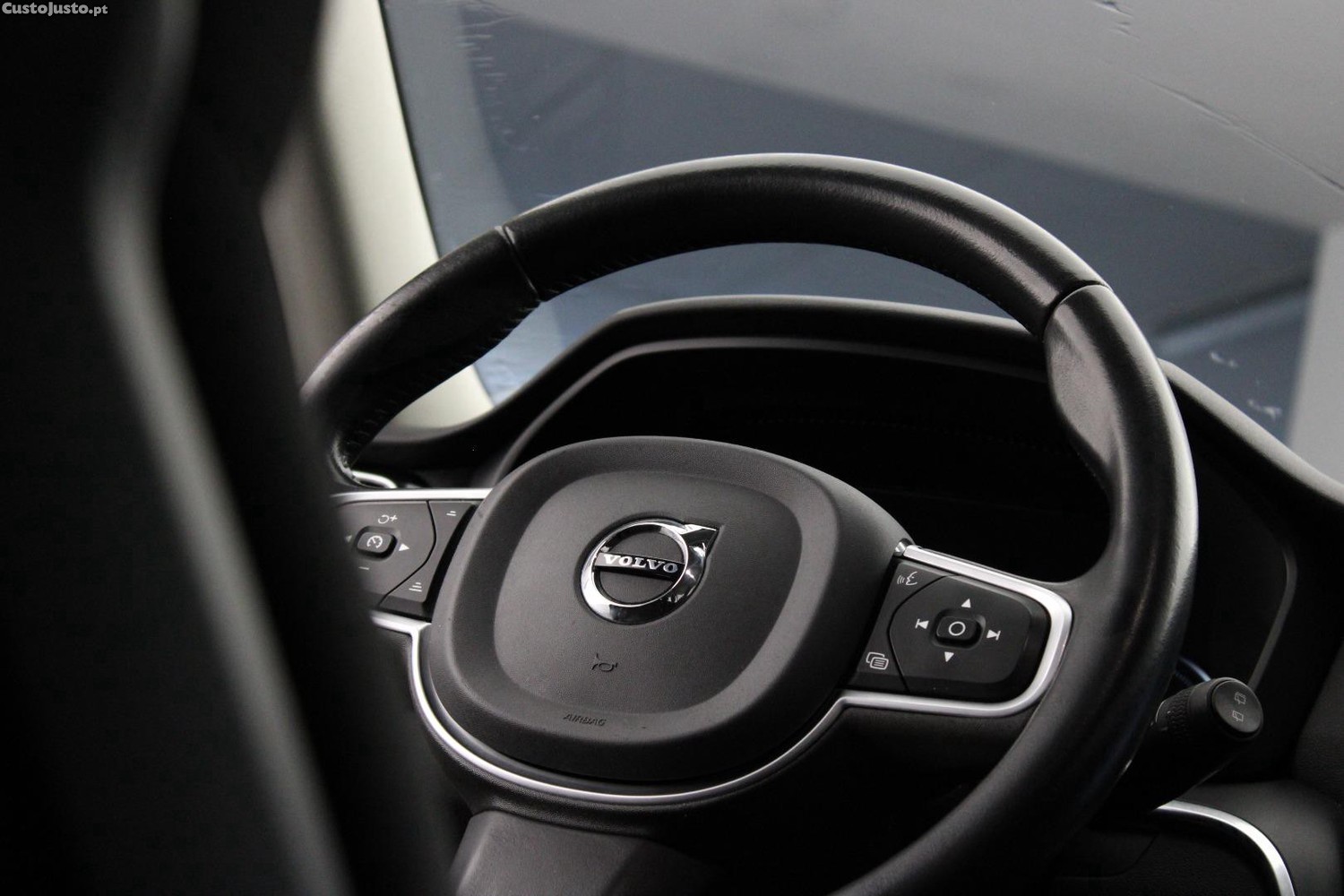 Volvo V60 2.0 D3 GEARTRONIC — fotografia 10