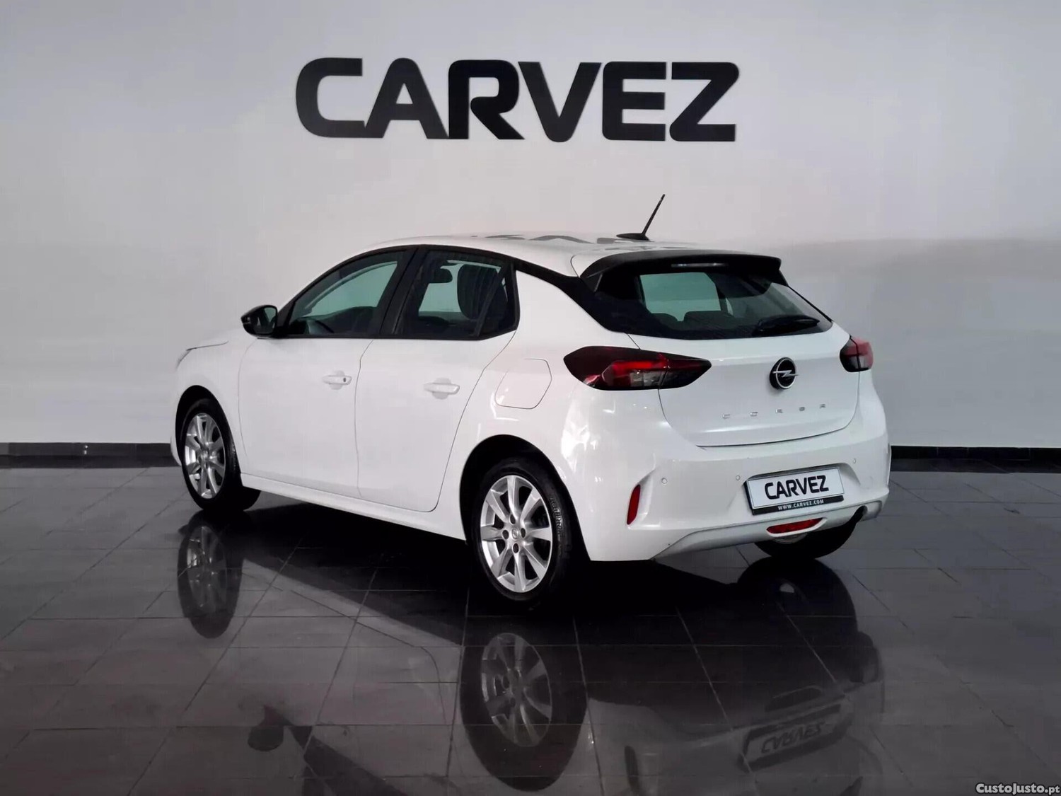 Opel Corsa 1.2 T Business Edition — fotografia 12