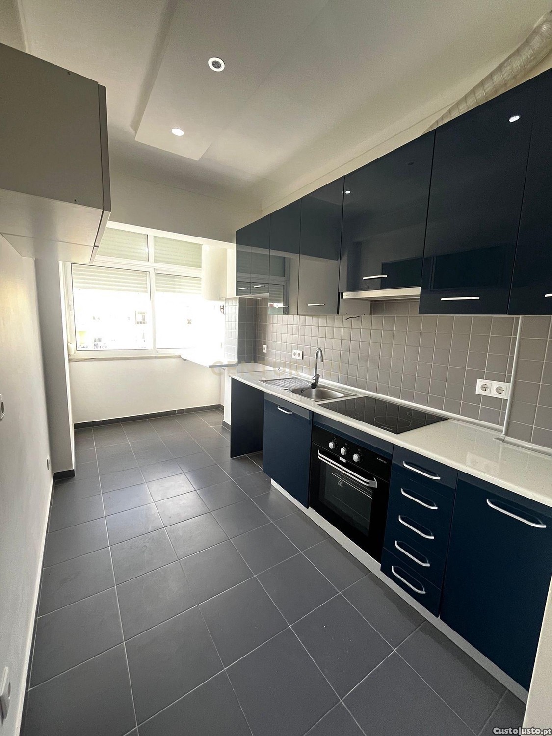 Apartamento T3 Para Em Setúbal