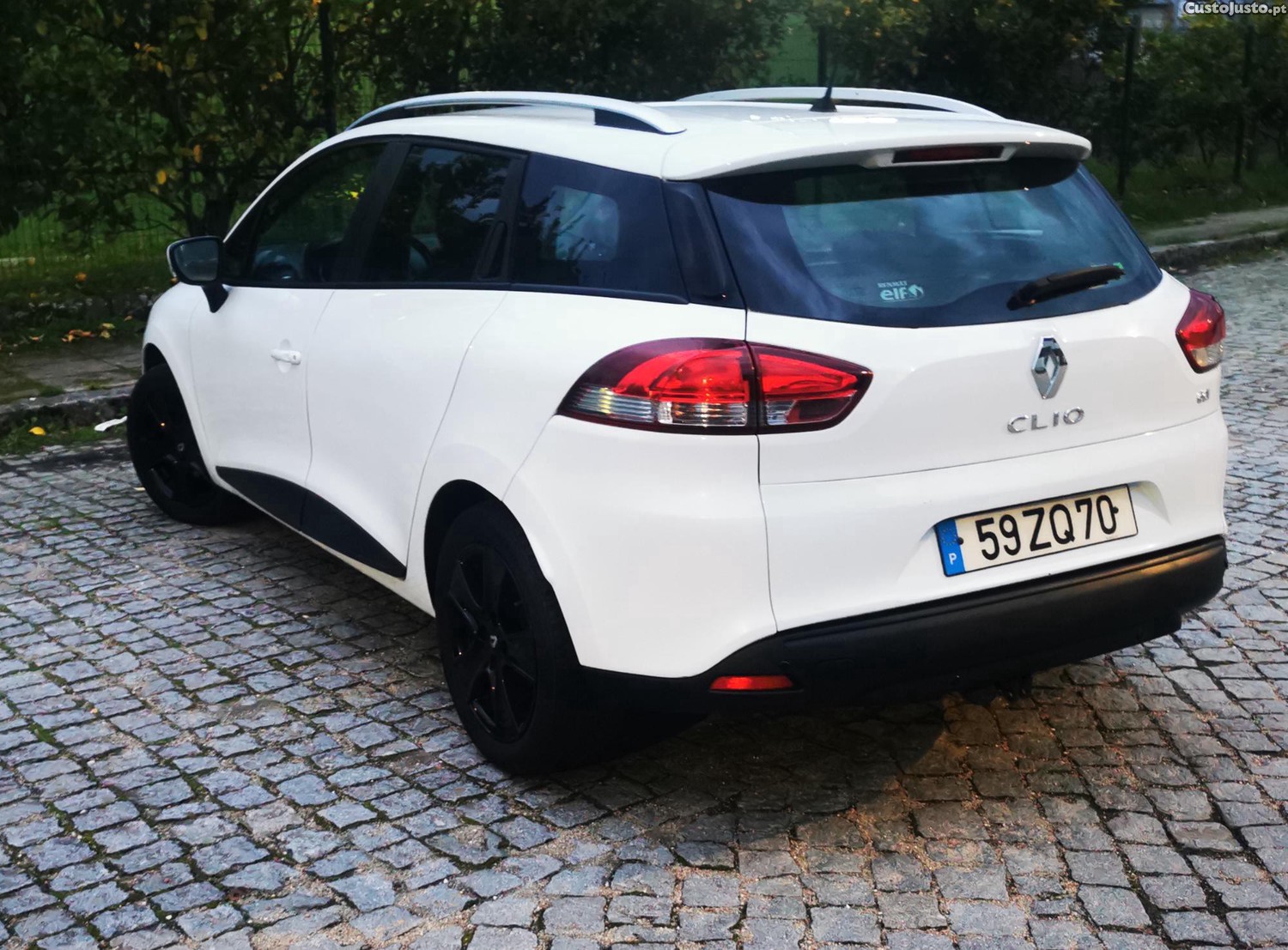 Renault Clio Sport tourer — fotografia 6