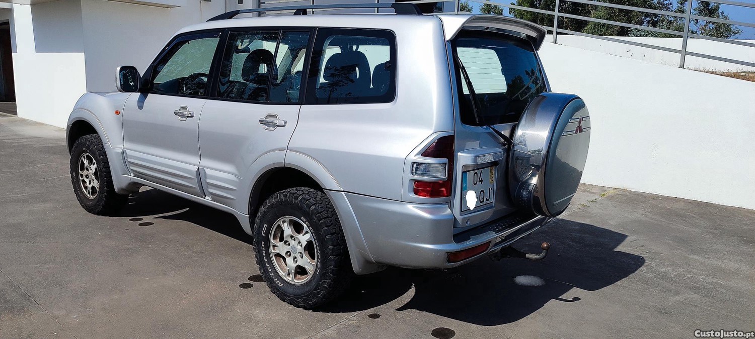 Mitsubishi Pajero 3.2 DiD 5 portas - 00 — photo 3