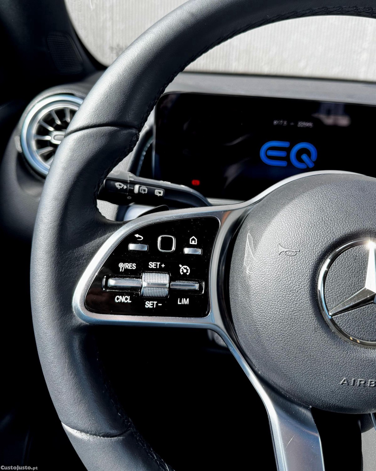 Mercedes-Benz EQB Progressive — fotografia 11