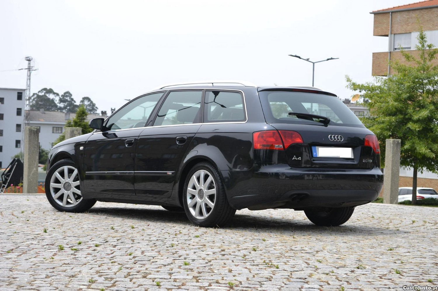 Audi A4 Avant 2.0 TDI S-line — photo 4