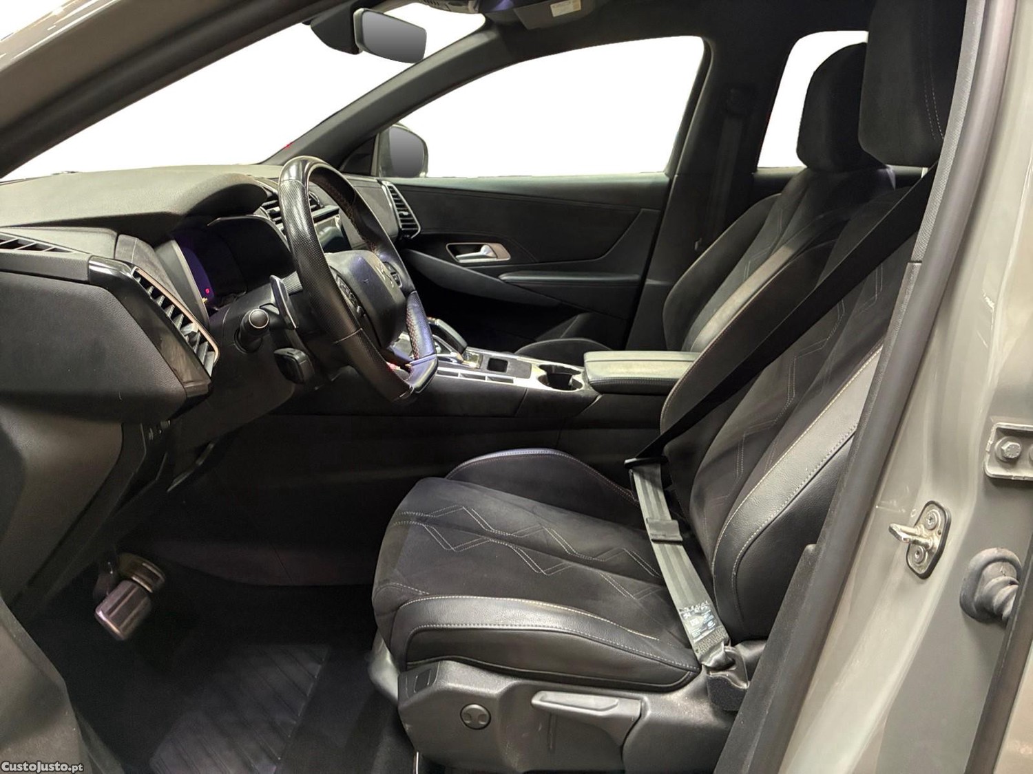 DS  E-Tense Performance Line EAT8 - 23 — photo 3