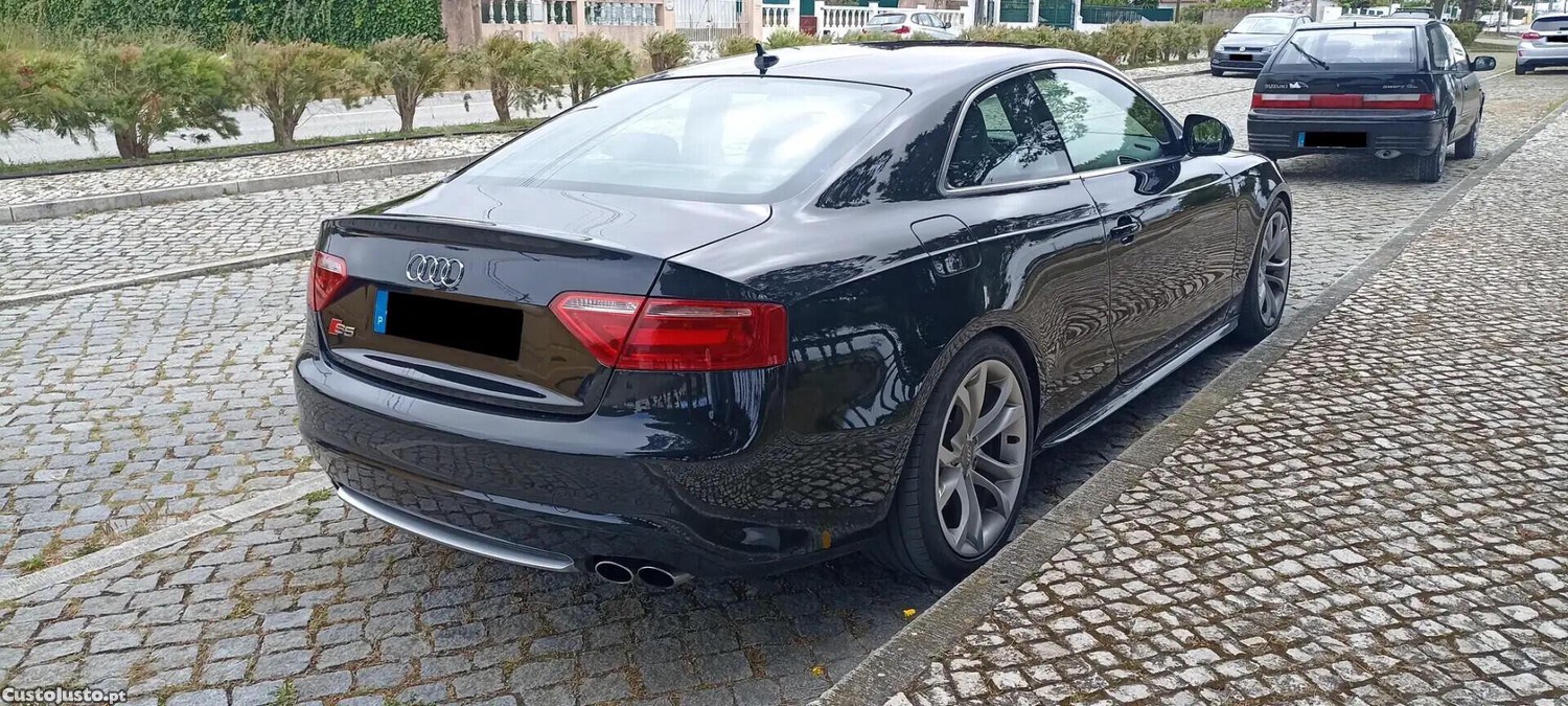 Audi S5 4.2 V8 TFSI QUATTRO — fotografia 21