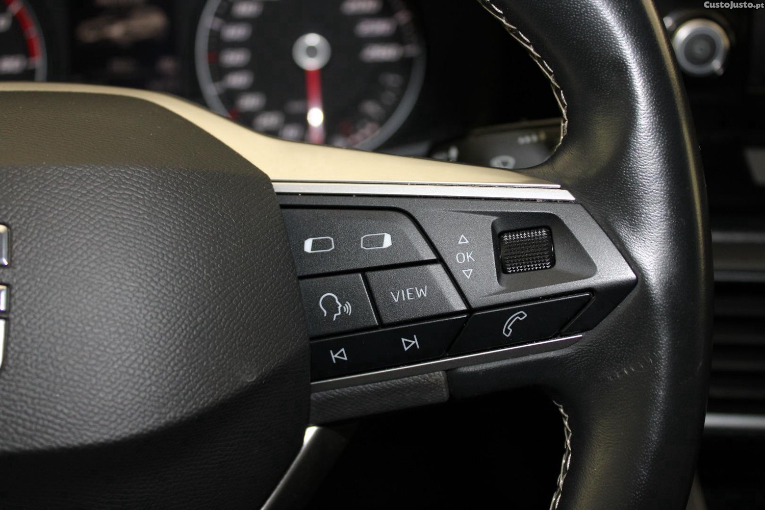 SEAT Leon ST 1.0 TSI STYLE — fotografia 19