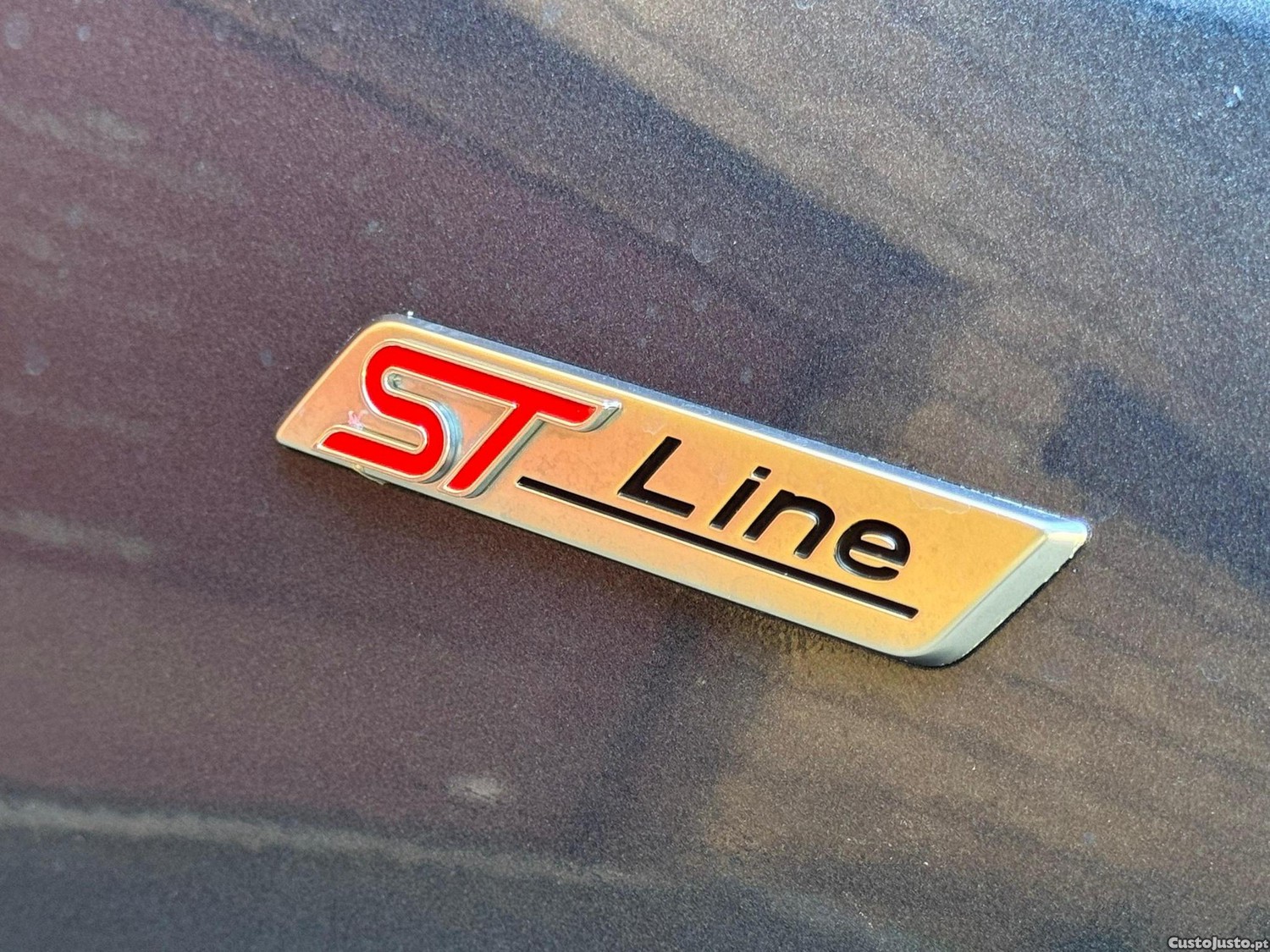 Ford Focus 1.0 Ecoboost Hybrid ST-Line — fotografia 11