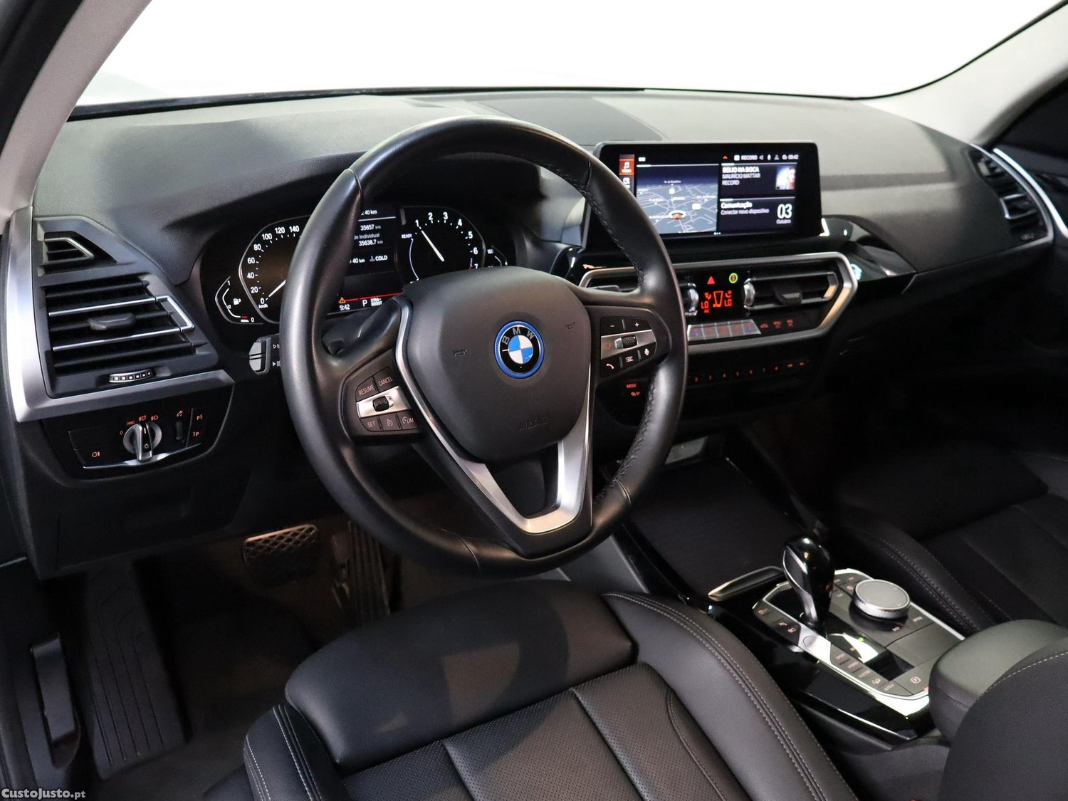 BMW X3 30 e xDrive — fotografia 19