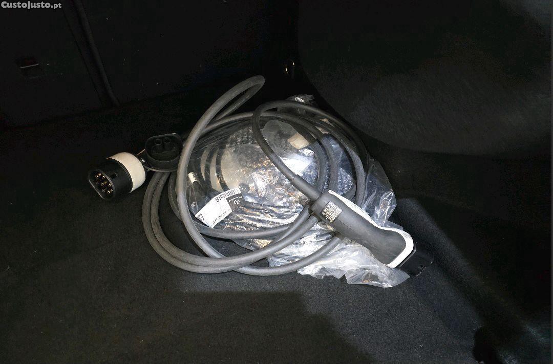 Mercedes-Benz A 250 Plugin — fotografia 3